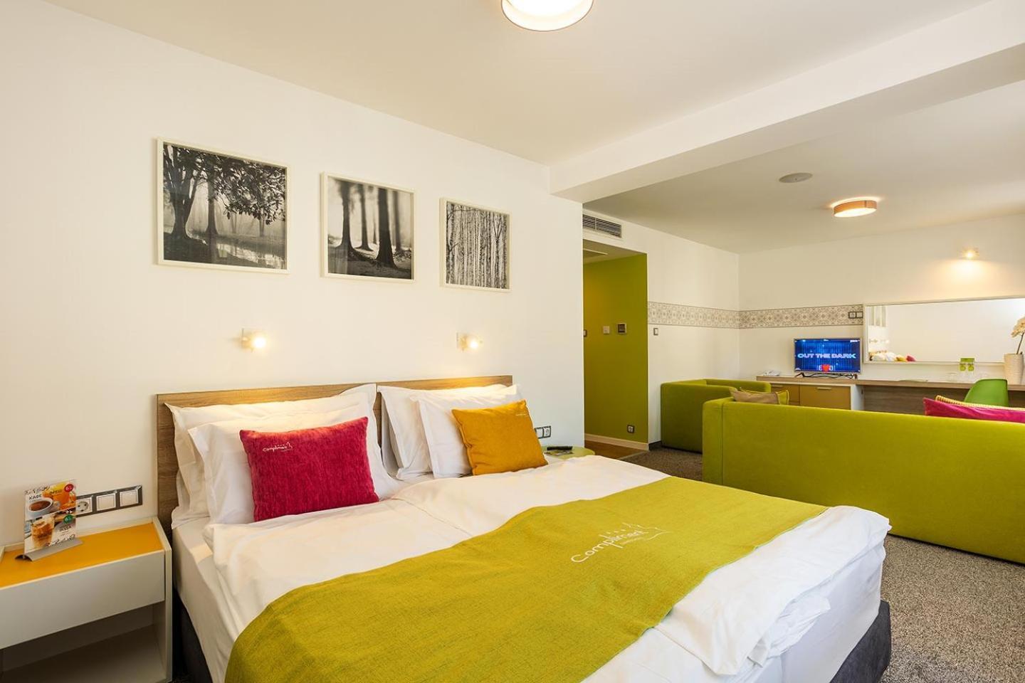 Hotel Compliment Trjawna Exterior foto