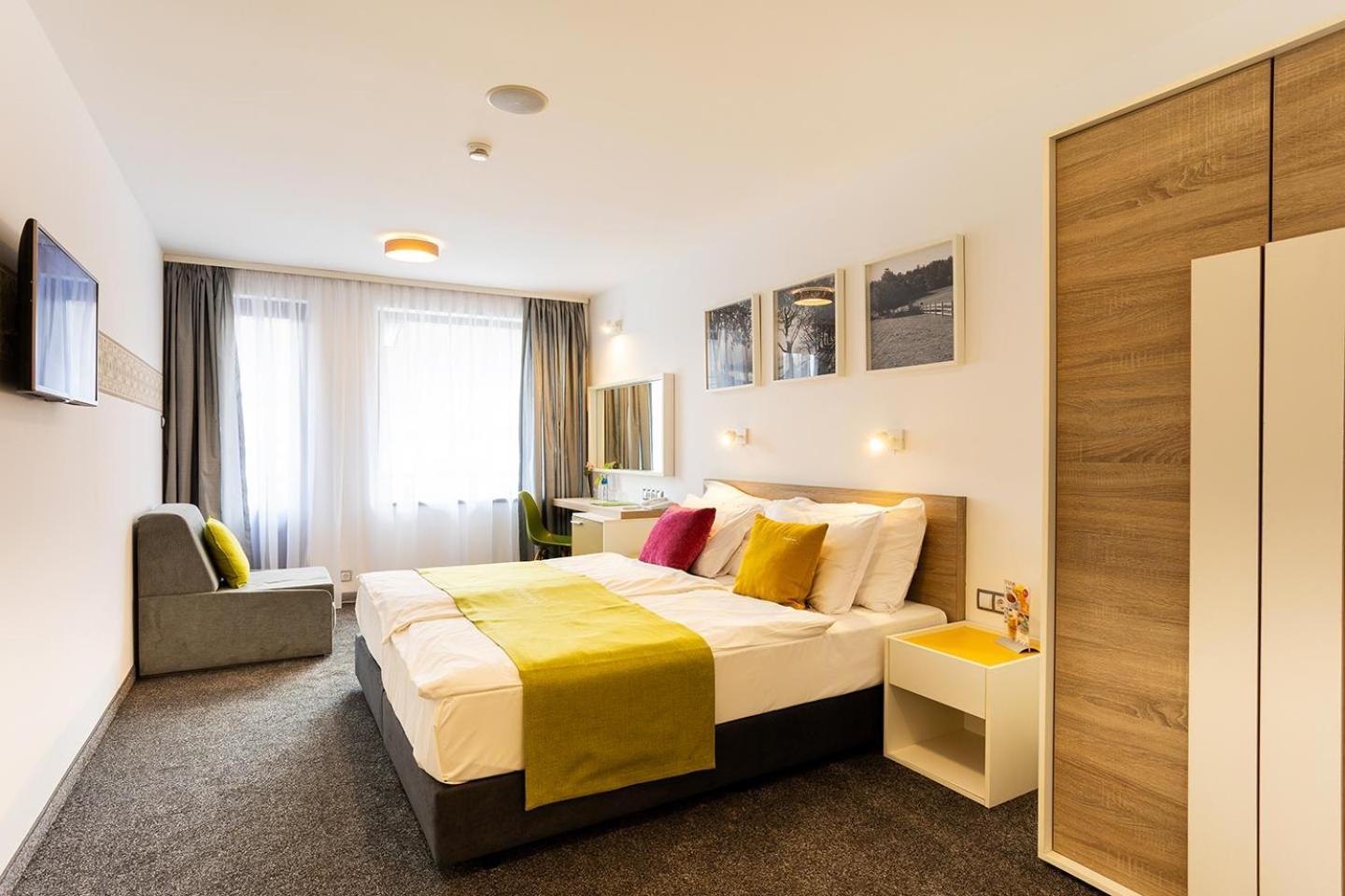 Hotel Compliment Trjawna Exterior foto